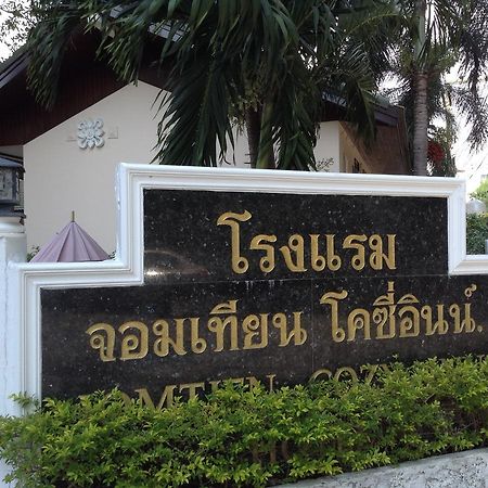 Jomtien Cozy Inn Pattaya Exteriör bild