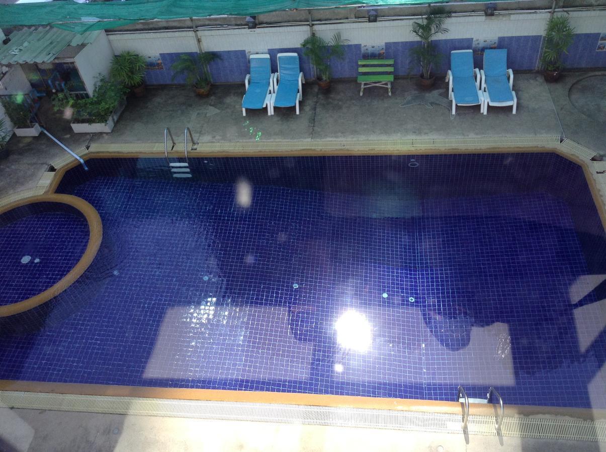 Jomtien Cozy Inn Pattaya Exteriör bild