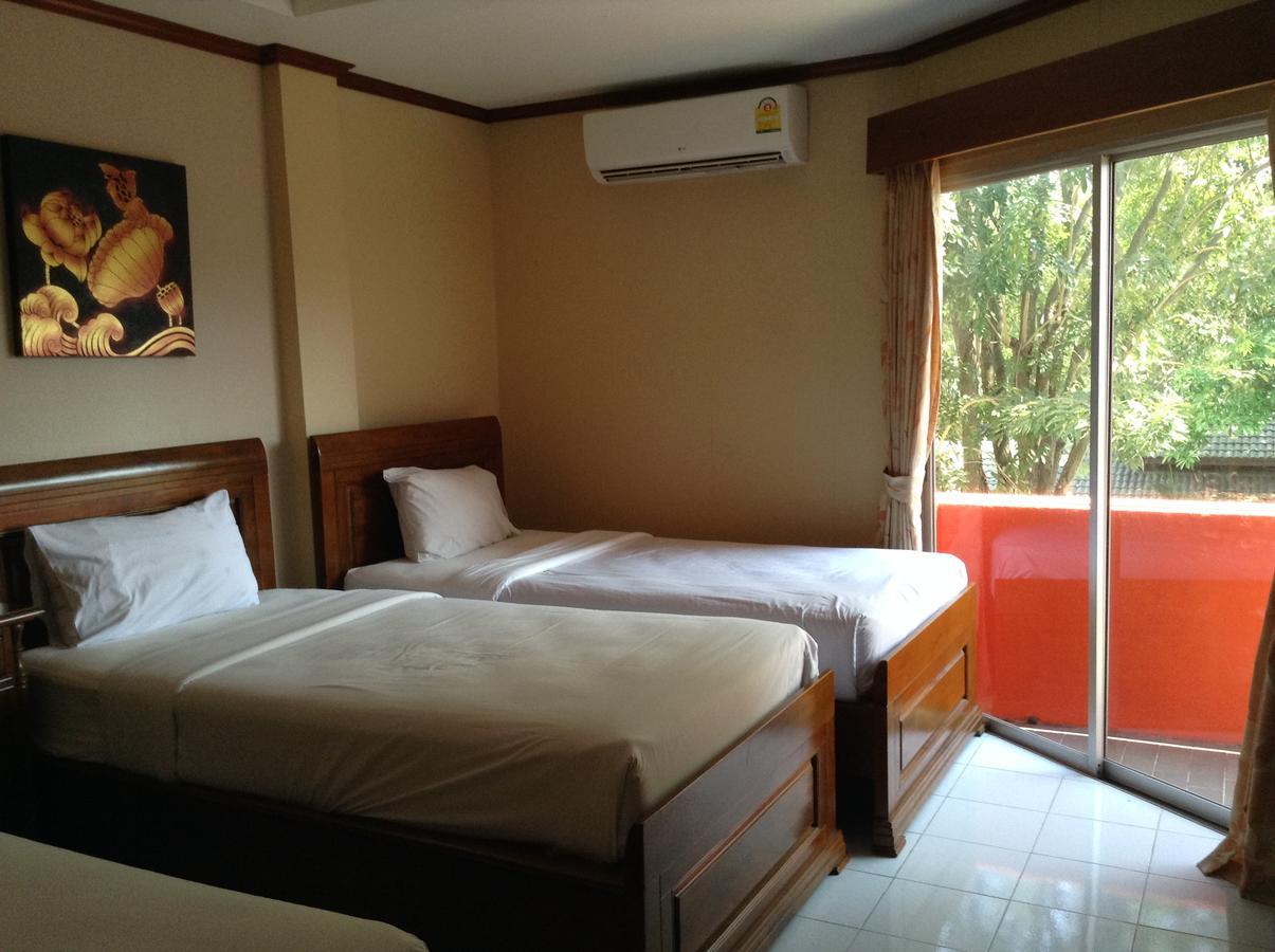 Jomtien Cozy Inn Pattaya Exteriör bild